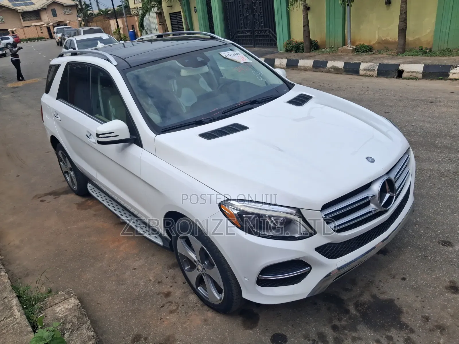 Mercedes-Benz GLE-Class 2017 White