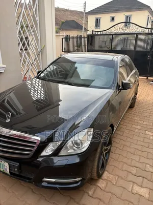 Mercedes-Benz E350 2011 Black