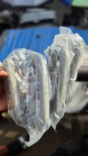 Roof Handle for All Cars Available
