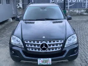 Mercedes-Benz M Class ML 350 4Matic 2011 Gray