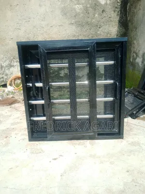 2×2 Aluminium Casement Toilet Window