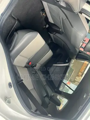Toyota RAV4 2015 White
