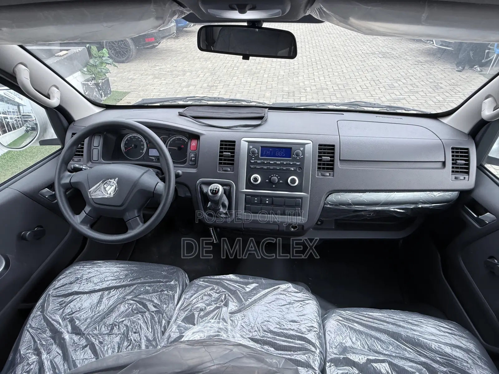 New Foton View 2025 White