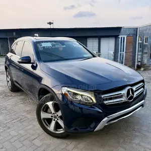 Mercedes-Benz GLC-Class 2019 Blue