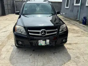 Mercedes-Benz GLK-Class 350 4MATIC 2011 Black