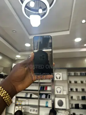 Apple iPhone 11 64 GB White