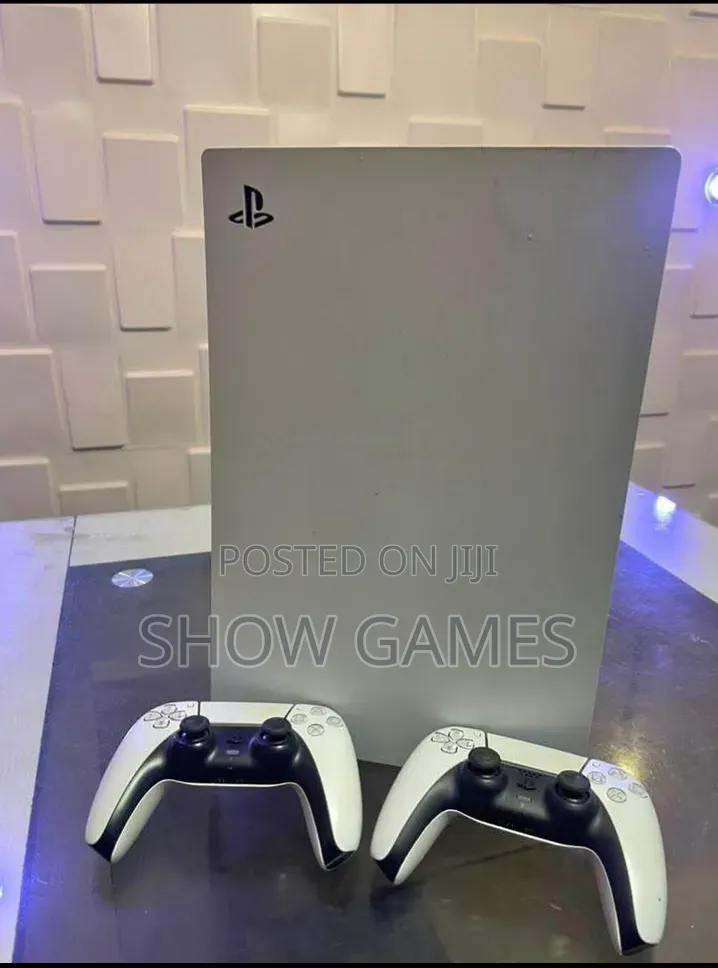 PS5 Fat and Slim