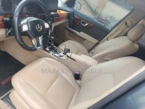 Mercedes-Benz GLK-Class 2010 Gray