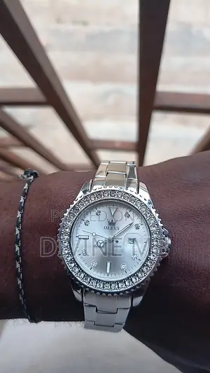 Men's Fashion (Or Women's Fashion) \Rightarrow Men's Watches