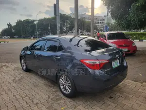 Toyota Corolla 2014 Blue