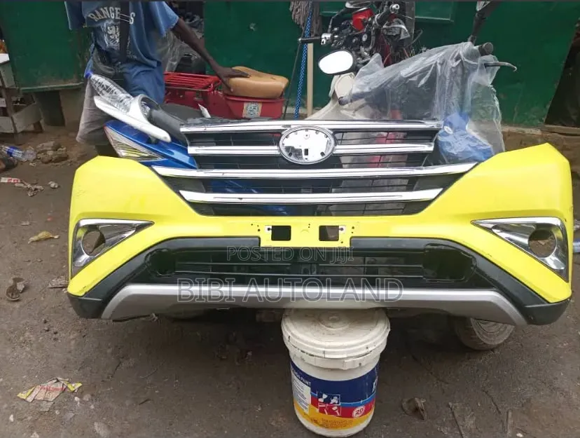 Toyota Rush Bumper