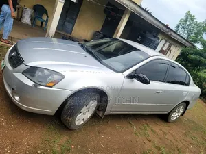 Nissan Altima 2006 Silver