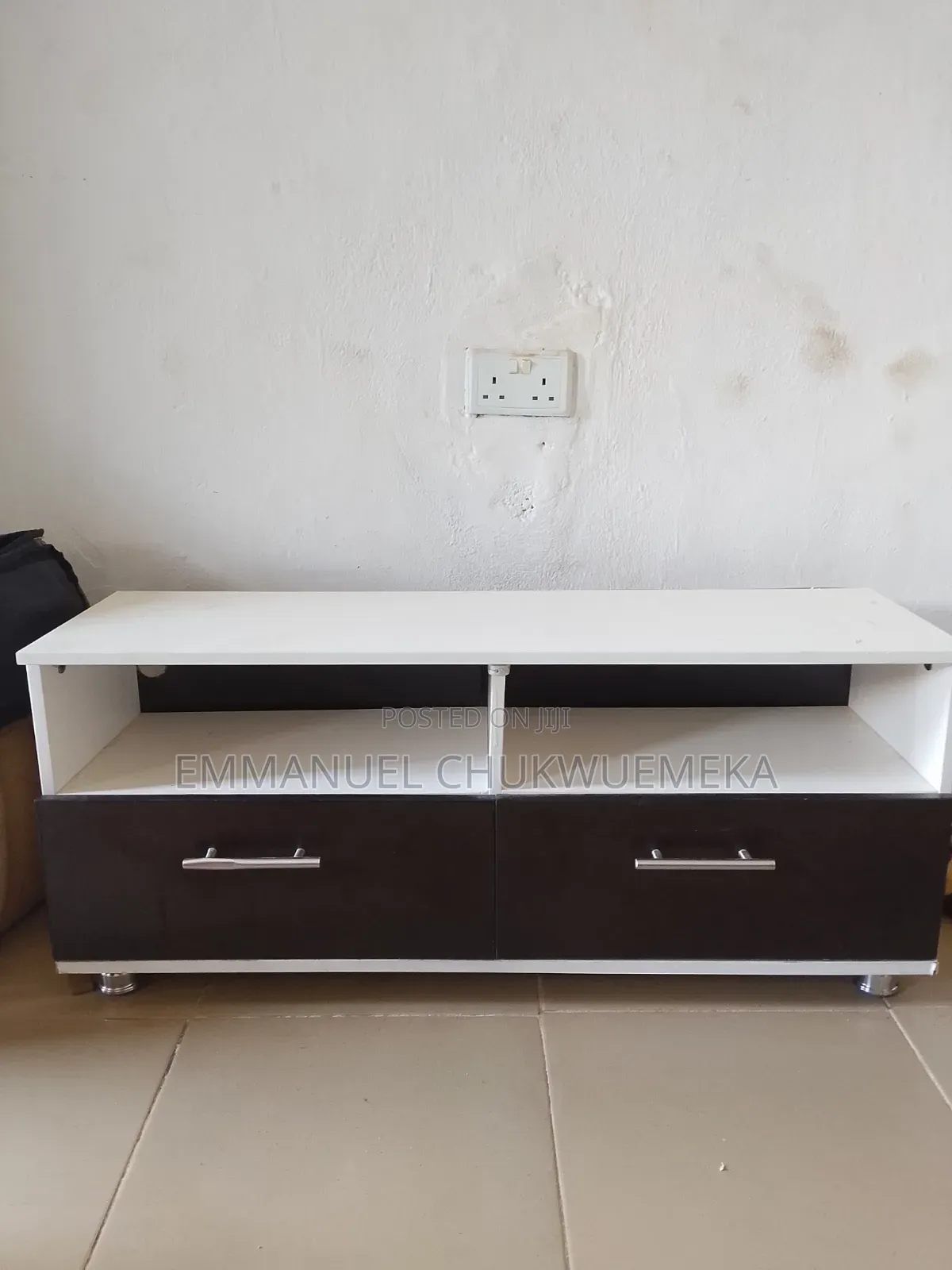 TV Shelf/Stand With LED Light