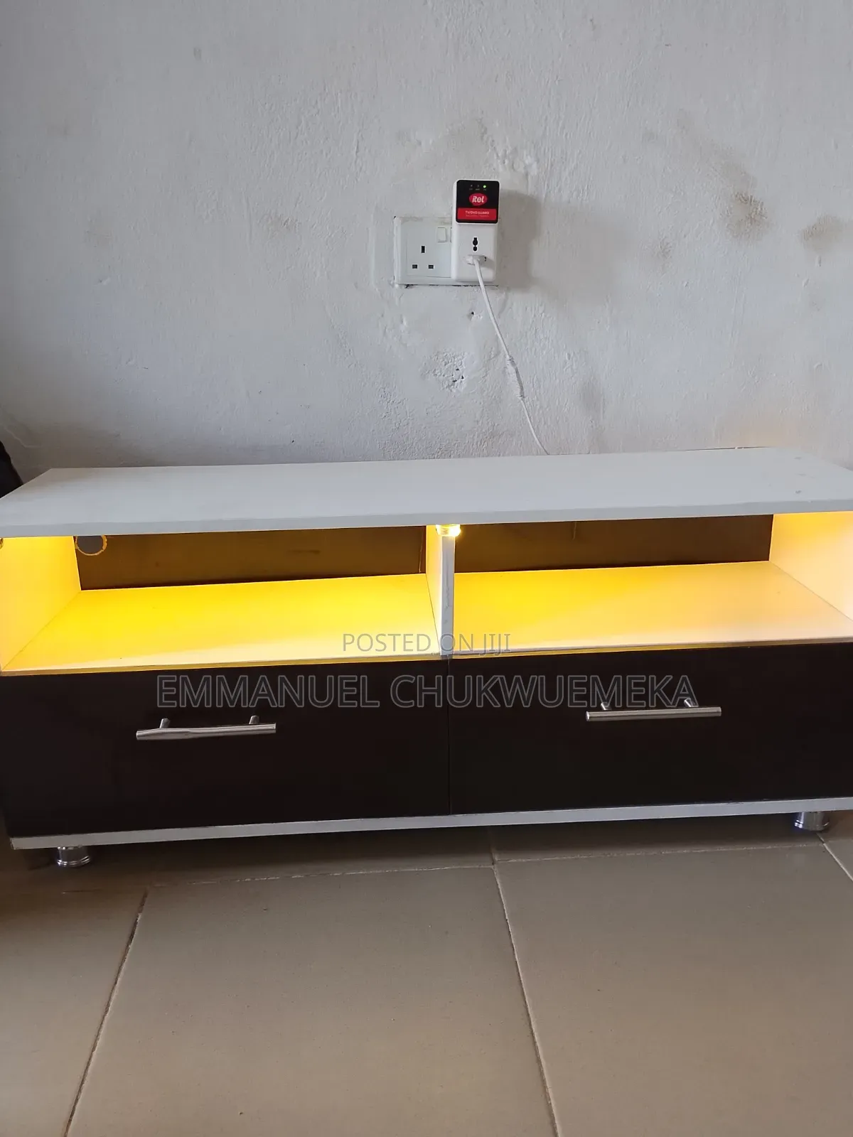TV Shelf/Stand With LED Light