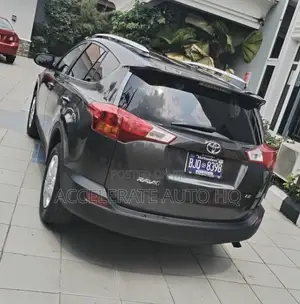 Toyota RAV4 LE 4dr SUV AWD (2.5L 4cyl 6A) 2014 Gray