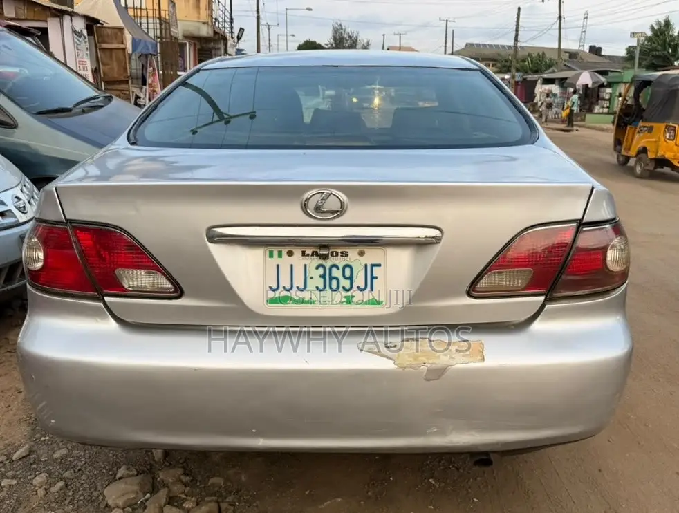 Lexus ES 300 2004 Silver