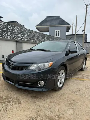 Toyota Camry 2013 Black