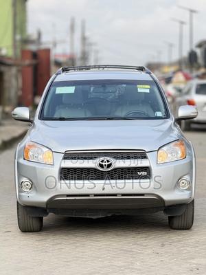 Toyota RAV4 2.5 Limited 2010 Silver
