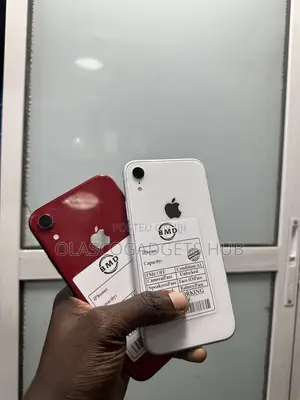 Apple iPhone XR 64 GB Red