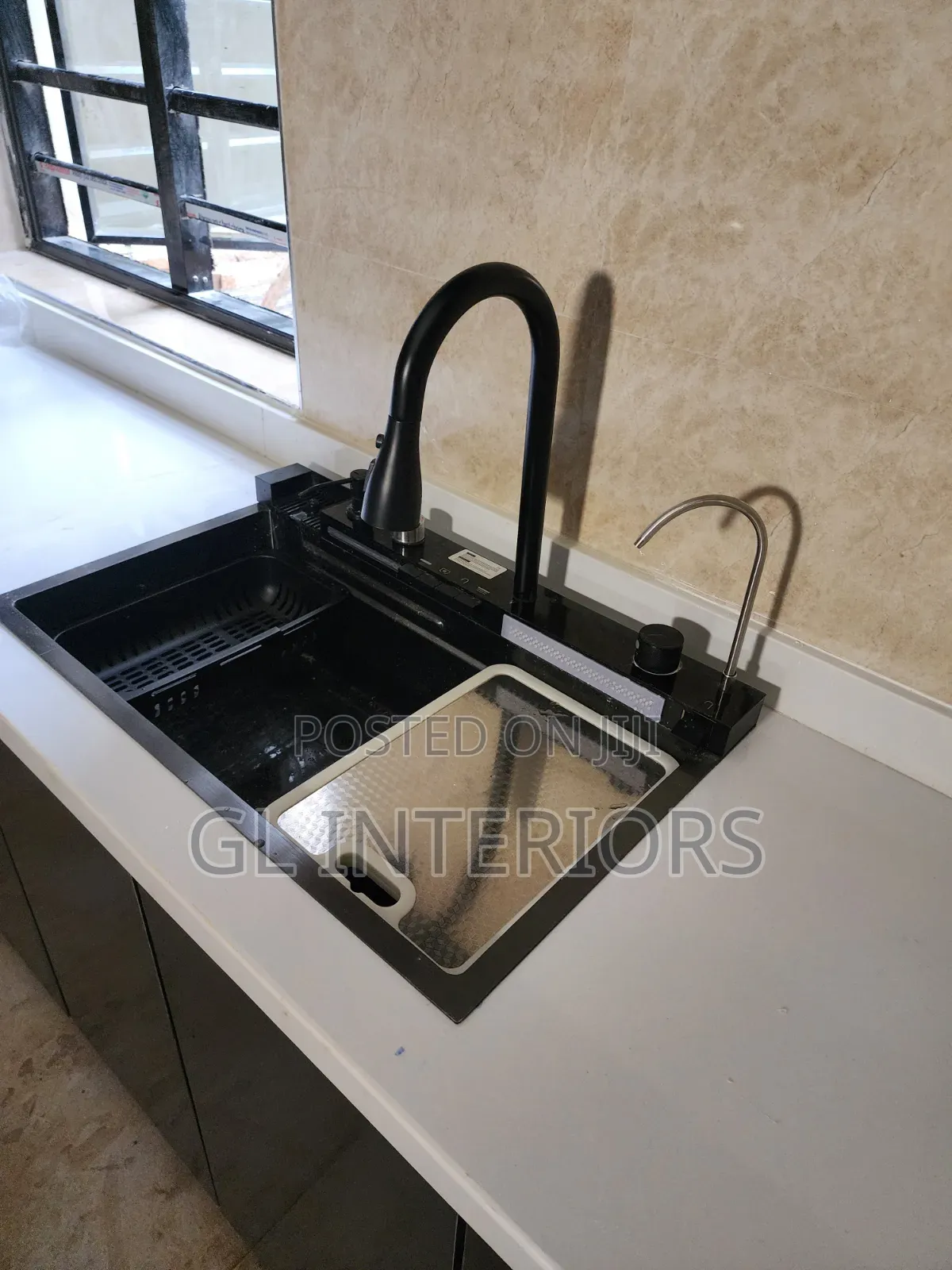 Premium Finish Modern Kitchen Cabinet
