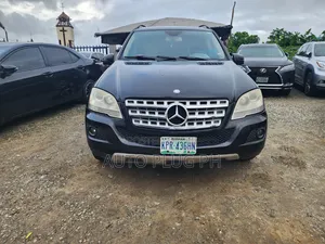 Mercedes-Benz M Class 2011 Black