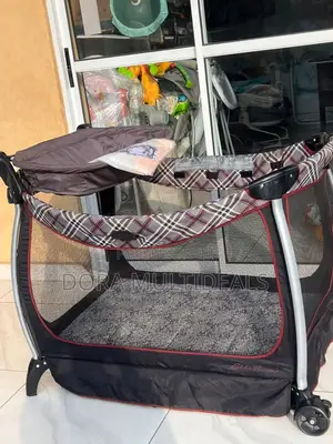 Eddie Bauer Portable Play Yard With Changing Station Mosquito Net