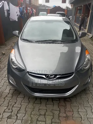 Hyundai Elantra Limited 4dr Sedan (1.8L 4cyl 6A) 2014 Gray