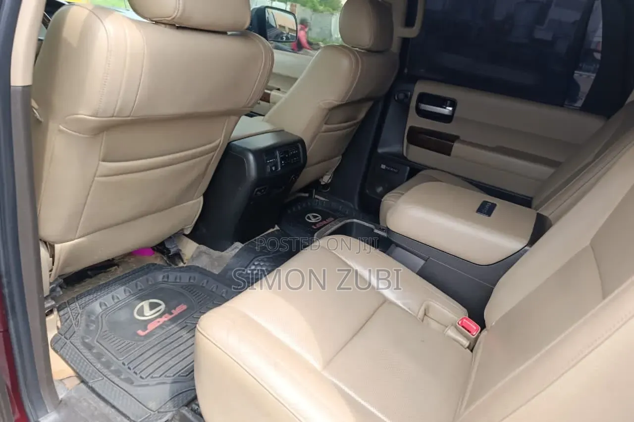 Toyota Sequoia 2010 Red