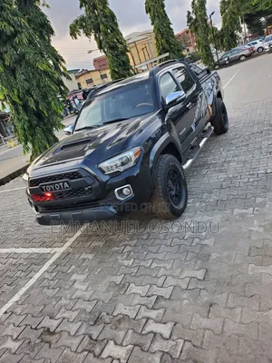 Toyota Tacoma 2006 Black