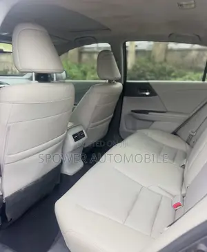 Honda Accord 2015 Silver
