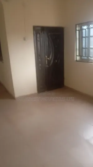 3bdrm Apartment in Aguoye Mini Estate, Awka for rent