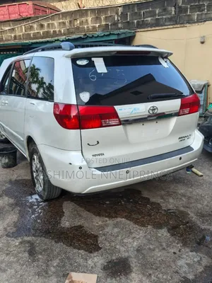 Toyota Sienna XLE Limited AWD 2005 White