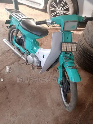 Yamaha 1984 Green
