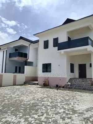 5bdrm Duplex in Asokoro for sale