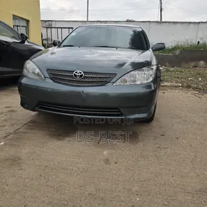 Toyota Camry 2005 Green