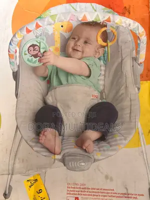 Bright Starts Safari Fun Vibrating Bouncer, Vibrations Playtime Fun!