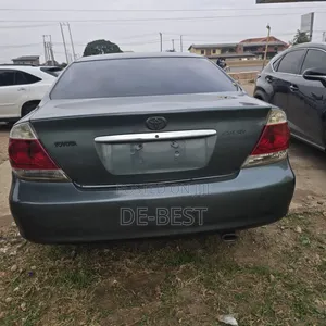 Toyota Camry 2005 Green