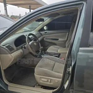 Toyota Camry 2005 Green