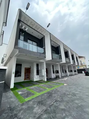 3bdrm Townhouse/Terrace in Chevron, Lekki for sale
