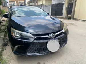 Toyota Camry SE 4dr Sedan (2.5L 4cyl 6A) 2015 Black