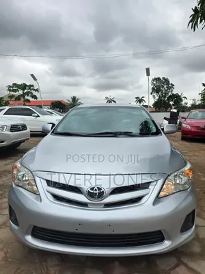 Toyota Corolla 2013 Silver