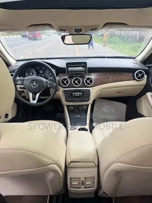 Mercedes-Benz GLA 250 2015 Gray