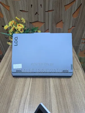 Laptop Lenovo LOQ 15ARP9 16GB AMD Ryzen 5 SSD 1T