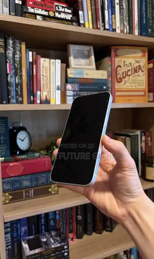 Apple iPhone 13 128 GB White