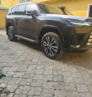 New Lexus LX 600 2025 Black