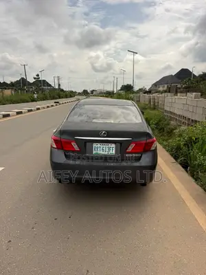 Lexus ES 350 2010