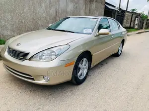 Lexus ES 330 Sedan 2004 Gold