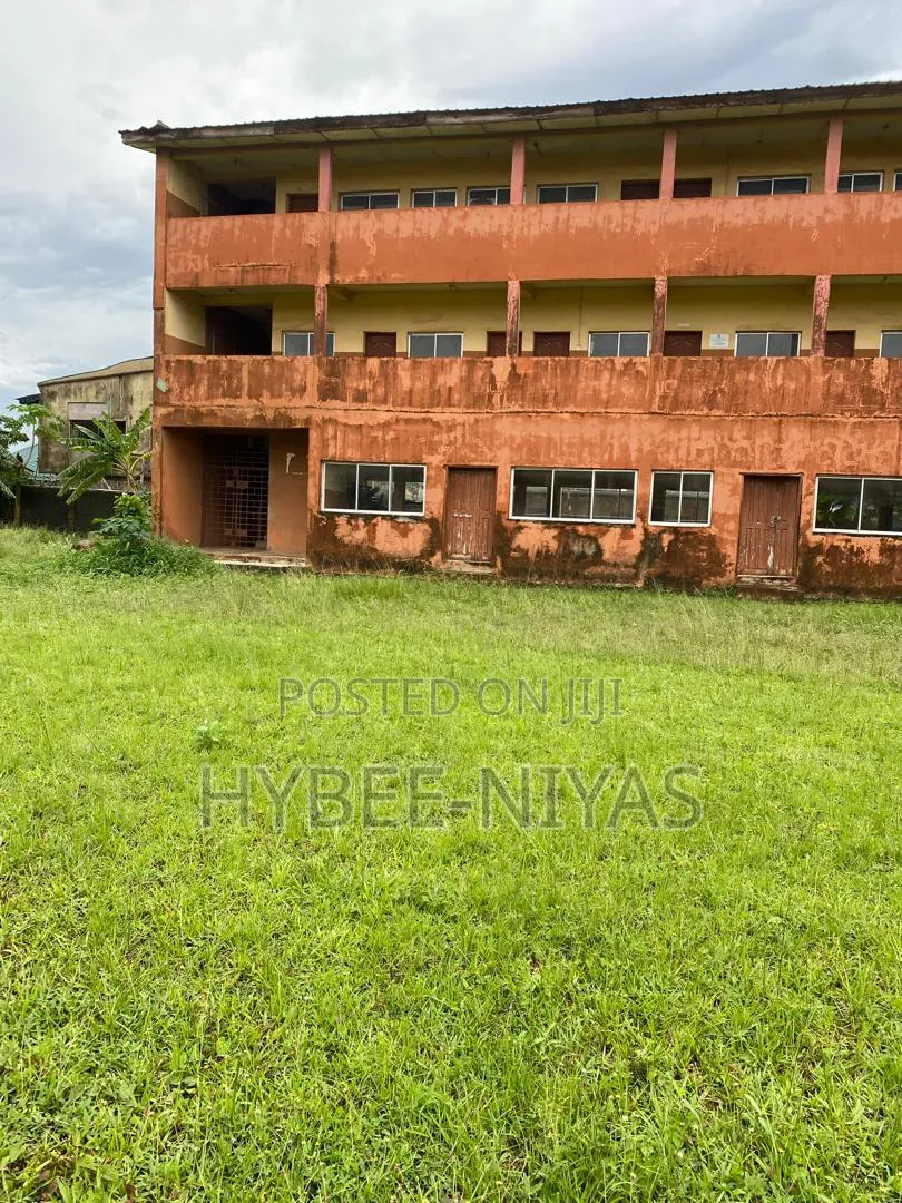 School for Sell