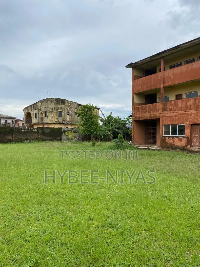 School for Sell