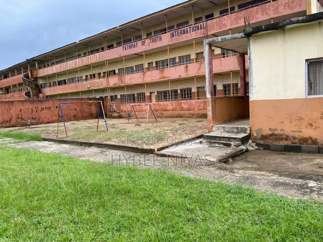 School for Sell